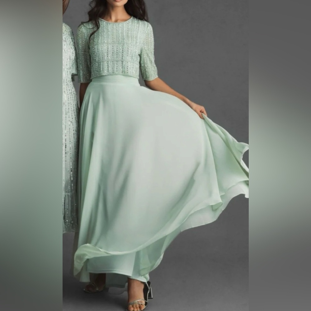New | Mac DUGGAL 9180 Chiffon Gown Size 10